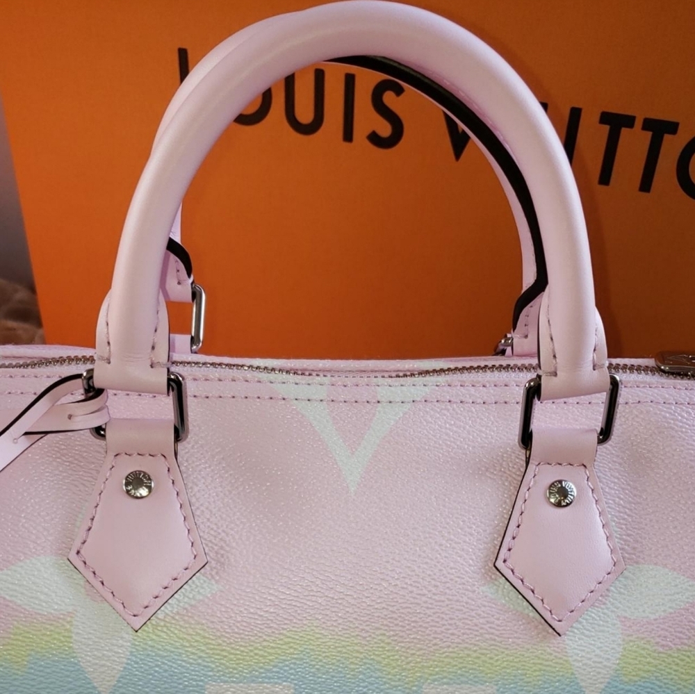 Louis Vuitton Escale Speedy 30 Giant Flower Monogram Pastel Pink Bag - Picture 11 of 12